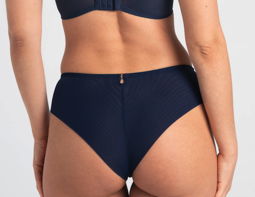 Lara M400 Navy Tanga
