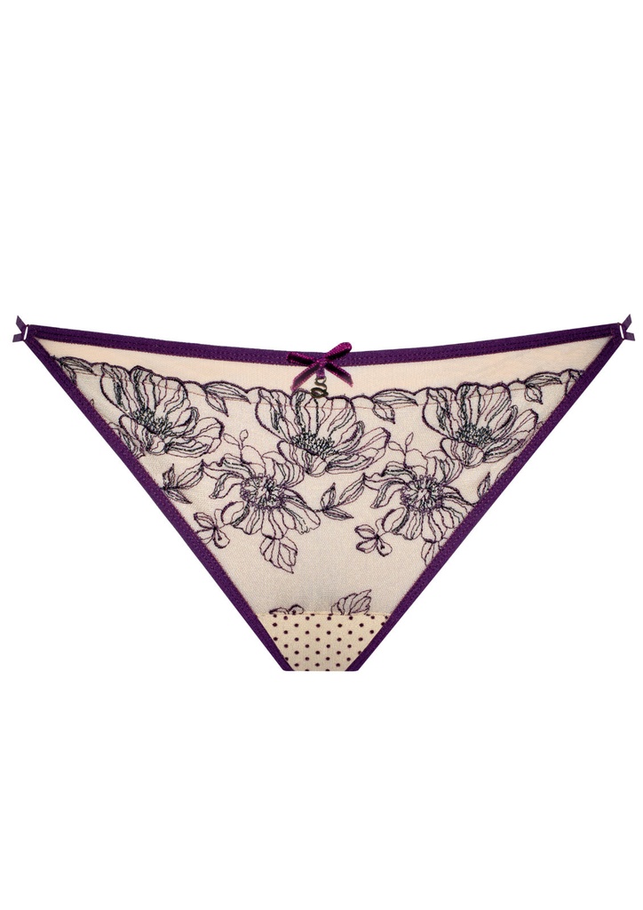 Constanza String